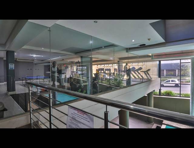 1 BEDROOM APARTMENT FOR SALE IN UMHLANGA RIDGE